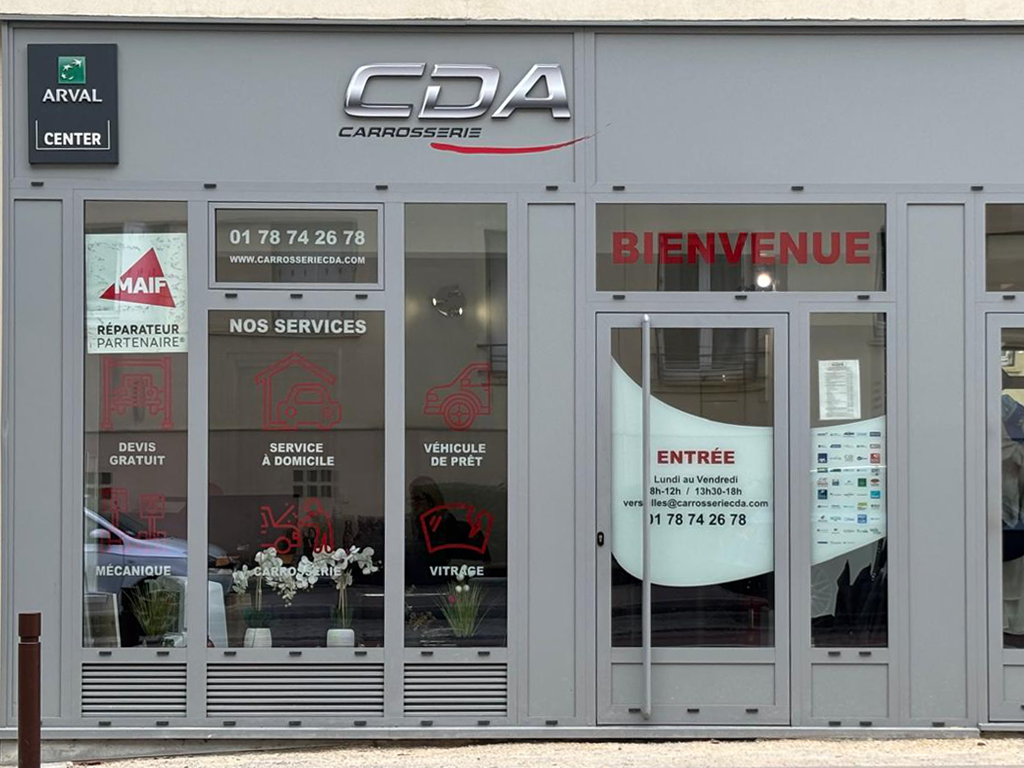 Devanture CDA Versailles